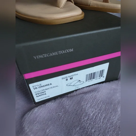 Vince Camuto leather slide sandals - Picture 5 of 6